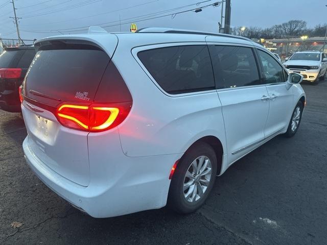 used 2018 Chrysler Pacifica car, priced at $12,098