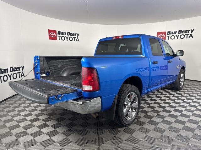 used 2022 Ram 1500 Classic car, priced at $27,118