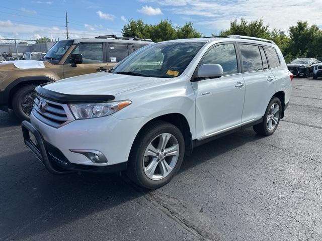 used 2013 Toyota Highlander car, priced at $13,000