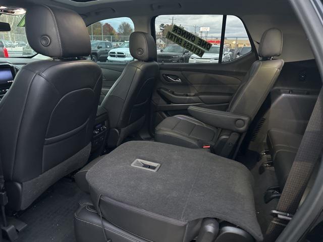 used 2021 Chevrolet Traverse car, priced at $28,400