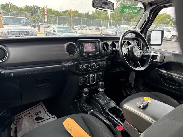 used 2021 Jeep Wrangler Unlimited car, priced at $25,268