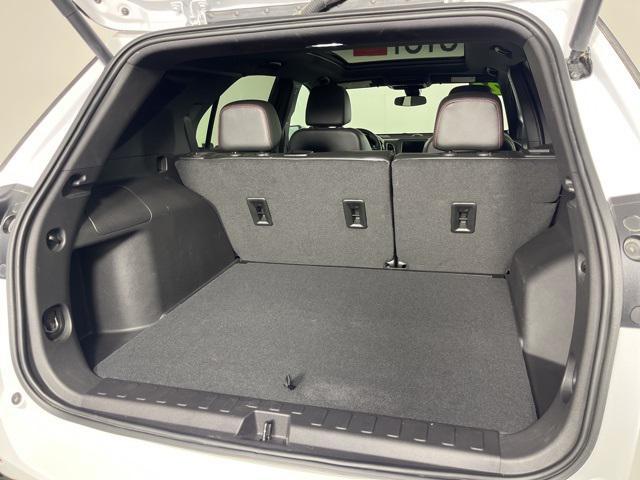 used 2024 Chevrolet Equinox car, priced at $28,584