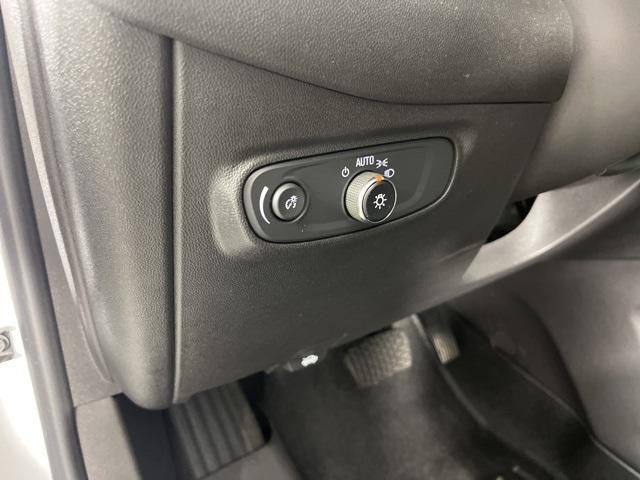 used 2024 Chevrolet Equinox car, priced at $30,158