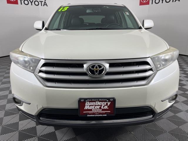 used 2013 Toyota Highlander car, priced at $2,000