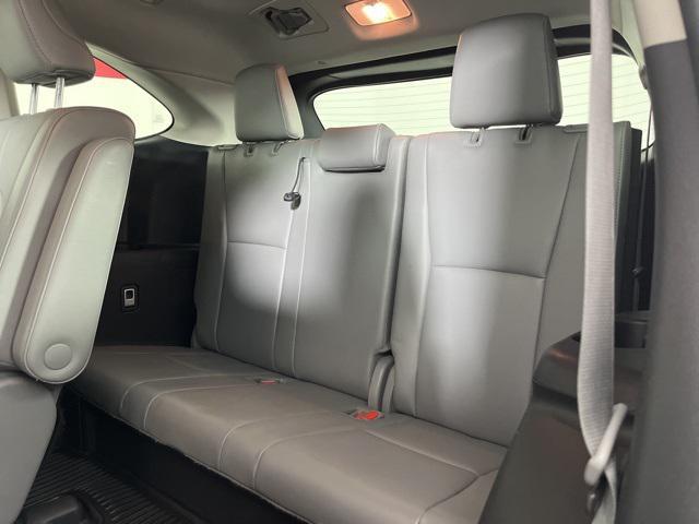 used 2022 Toyota Highlander car, priced at $36,711