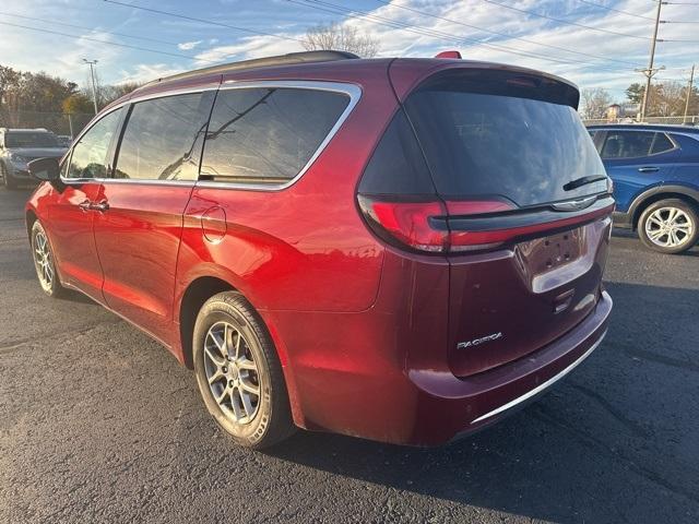 used 2021 Chrysler Pacifica car, priced at $18,437