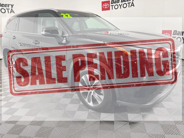 used 2022 Toyota Highlander car, priced at $41,979