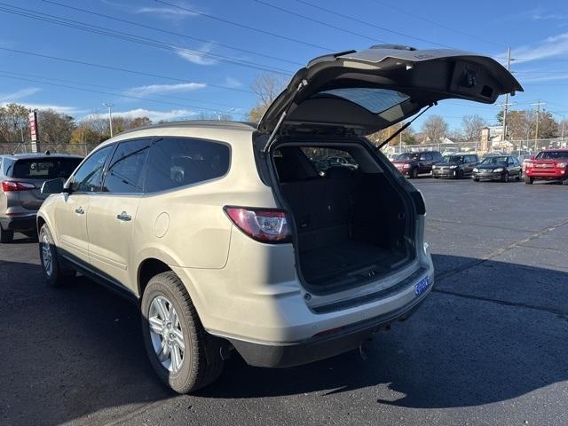 used 2013 Chevrolet Traverse car, priced at $5,500