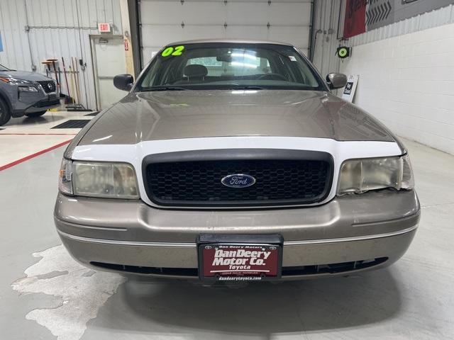 used 2002 Ford Crown Victoria car, priced at $4,000