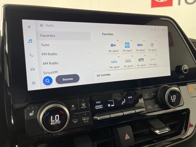 used 2023 Toyota Highlander Hybrid car, priced at $39,160