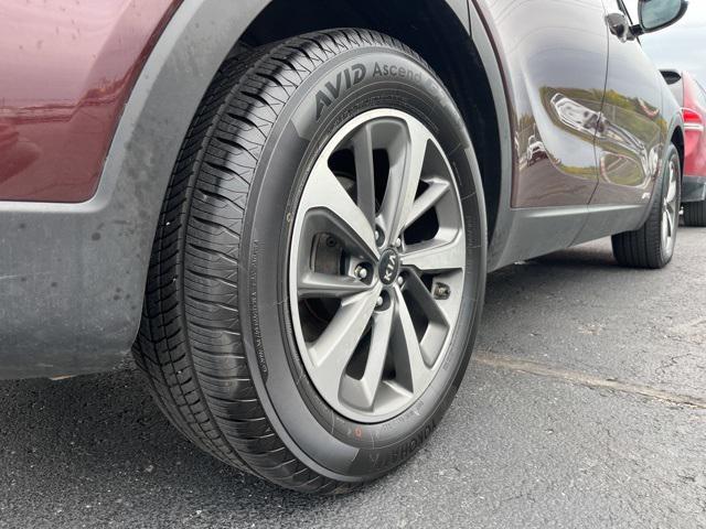 used 2019 Kia Sorento car, priced at $15,234