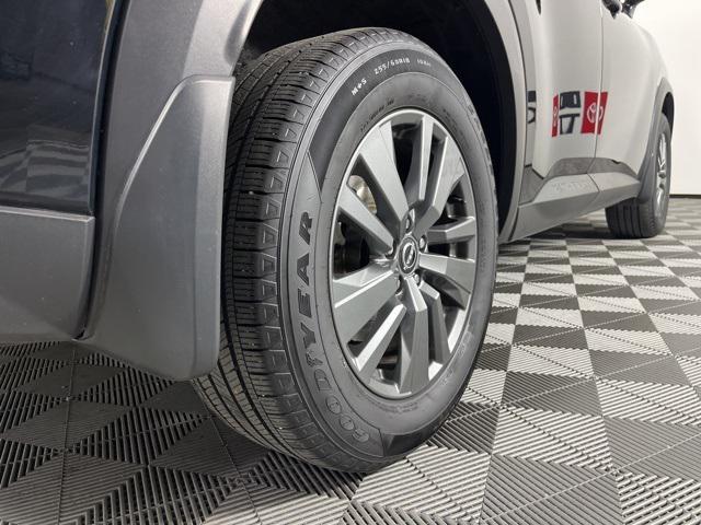 used 2022 Nissan Pathfinder car, priced at $19,295