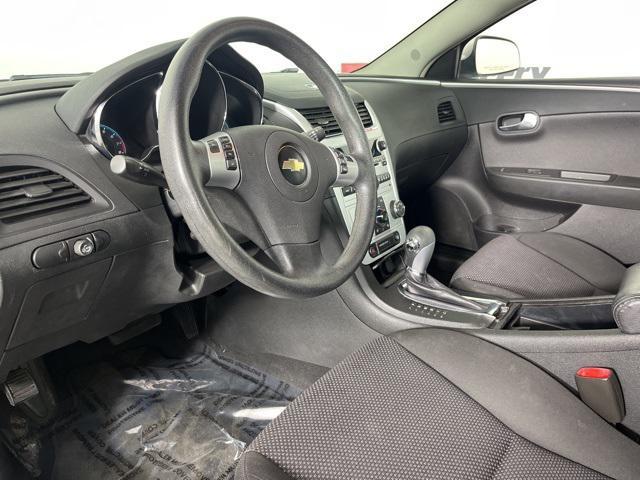 used 2009 Chevrolet Malibu car, priced at $2,300