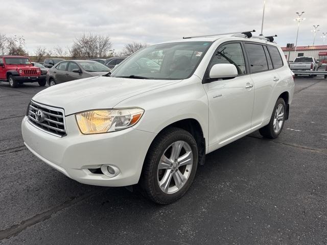 used 2008 Toyota Highlander car, priced at $9,984