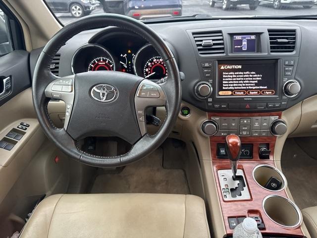 used 2008 Toyota Highlander car, priced at $9,984