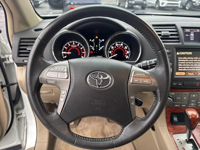 used 2008 Toyota Highlander car, priced at $9,984