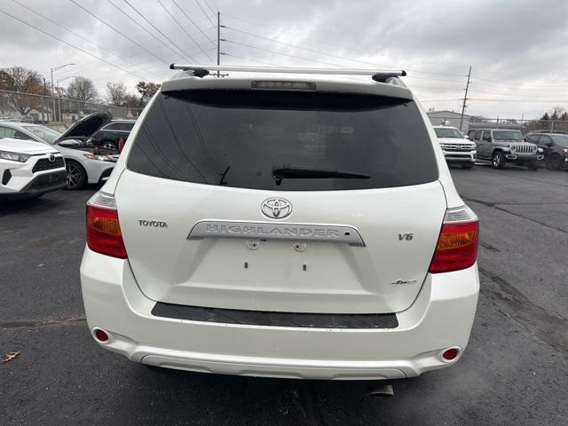 used 2008 Toyota Highlander car, priced at $9,984