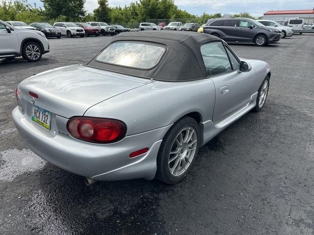 used 2003 Mazda MX-5 Miata car, priced at $10,900