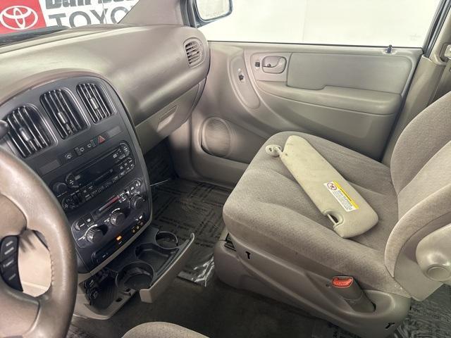 used 2003 Dodge Grand Caravan car, priced at $1,600