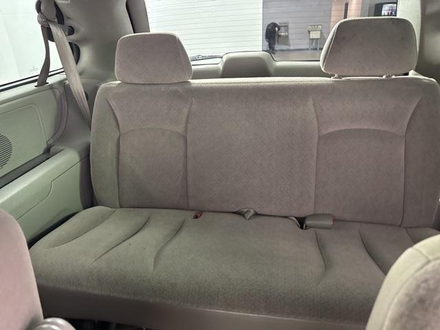 used 2003 Dodge Grand Caravan car, priced at $1,600