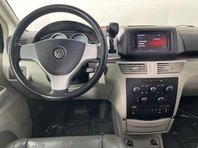 used 2010 Volkswagen Routan car, priced at $7,000
