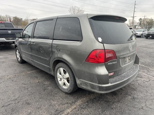 used 2010 Volkswagen Routan car, priced at $7,995