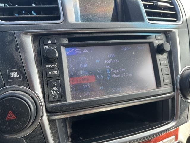 used 2013 Toyota Highlander car, priced at $14,300