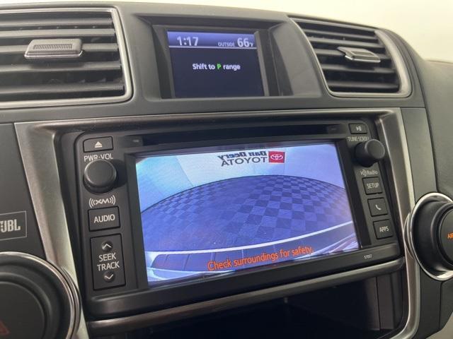 used 2013 Toyota Highlander car, priced at $14,000