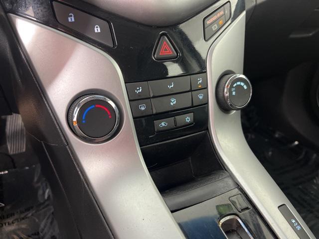 used 2011 Chevrolet Cruze car, priced at $2,200