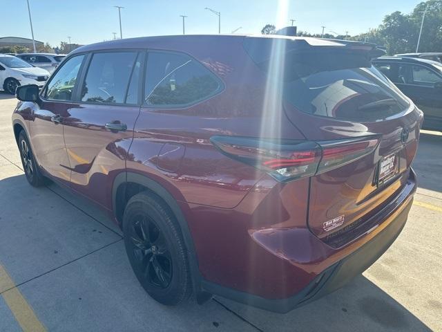 used 2024 Toyota Highlander Hybrid car, priced at $44,000