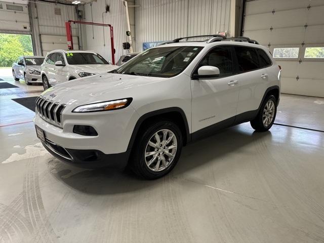 used 2015 Jeep Cherokee car, priced at $13,861
