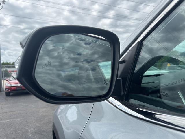 used 2019 Toyota Highlander car, priced at $26,600