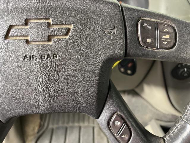 used 2002 Chevrolet TrailBlazer EXT car, priced at $1,900