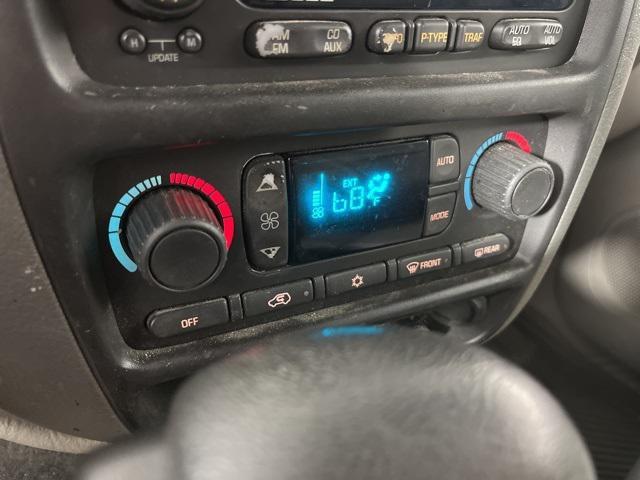 used 2002 Chevrolet TrailBlazer EXT car, priced at $1,900