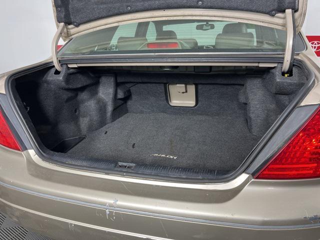 used 2002 Toyota Avalon car, priced at $3,800