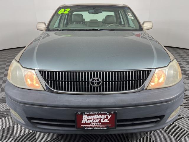 used 2002 Toyota Avalon car, priced at $3,800