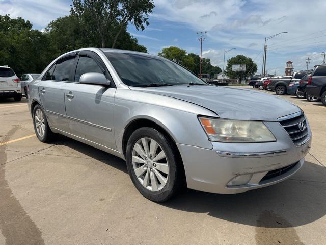 used 2009 Hyundai Sonata car, priced at $2,700
