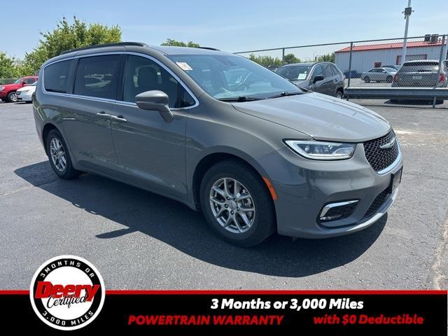 used 2022 Chrysler Pacifica car