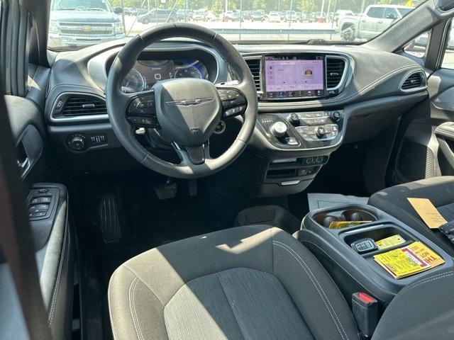 used 2022 Chrysler Pacifica car