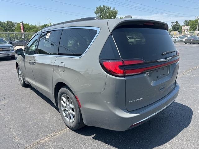 used 2022 Chrysler Pacifica car