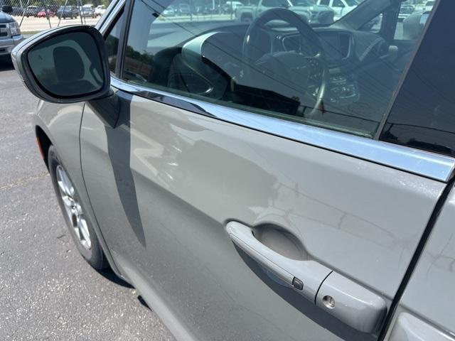 used 2022 Chrysler Pacifica car
