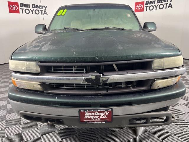 used 2001 Chevrolet Tahoe car, priced at $900
