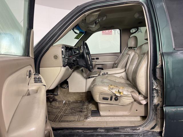 used 2001 Chevrolet Tahoe car, priced at $900