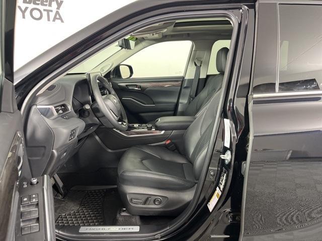 used 2024 Toyota Highlander car, priced at $49,938