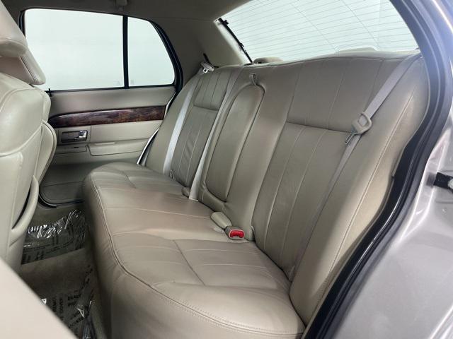 used 2009 Mercury Grand Marquis car, priced at $5,719