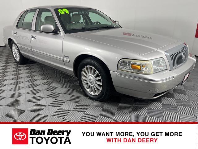 used 2009 Mercury Grand Marquis car, priced at $5,465