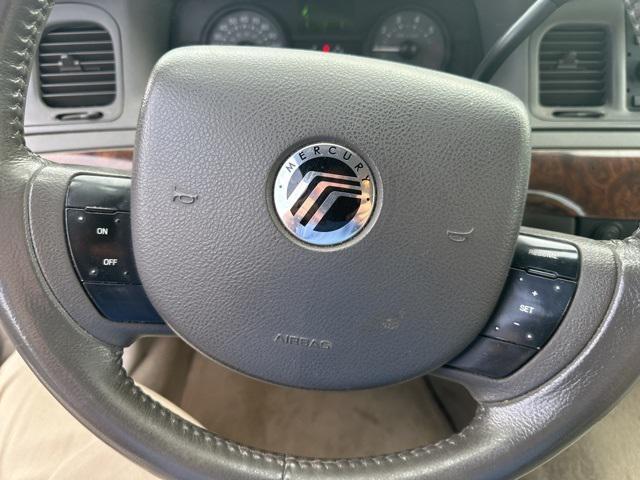 used 2009 Mercury Grand Marquis car, priced at $5,600