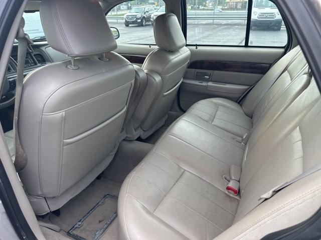 used 2009 Mercury Grand Marquis car