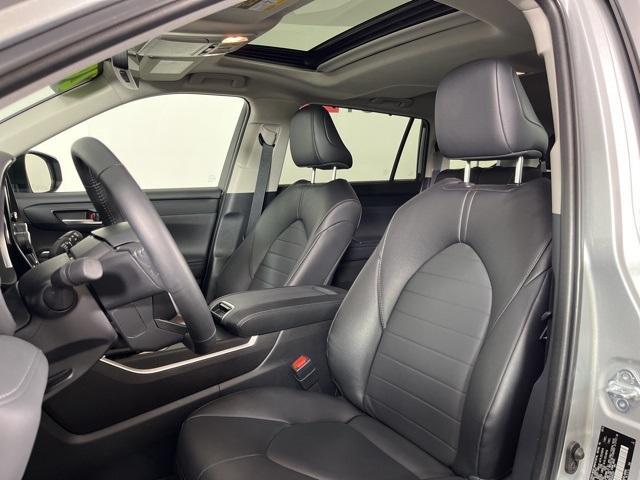 used 2024 Toyota Highlander Hybrid car, priced at $50,385