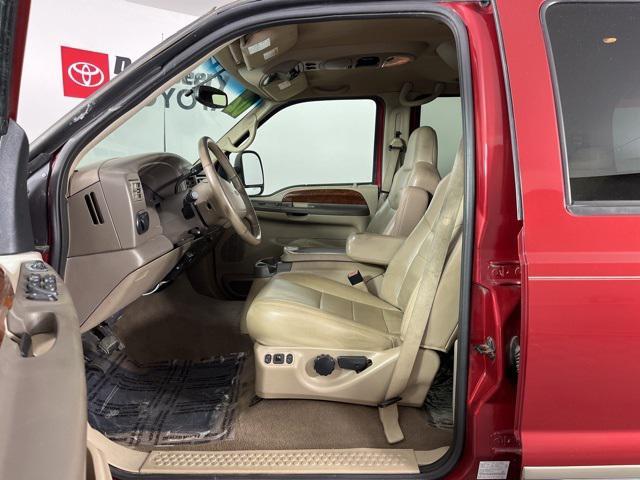 used 2002 Ford Excursion car, priced at $7,500